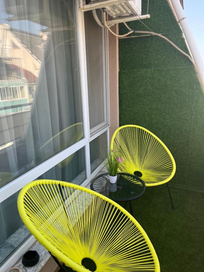 Apartment Happy Holiday 2 Burgas City Eksteriør billede