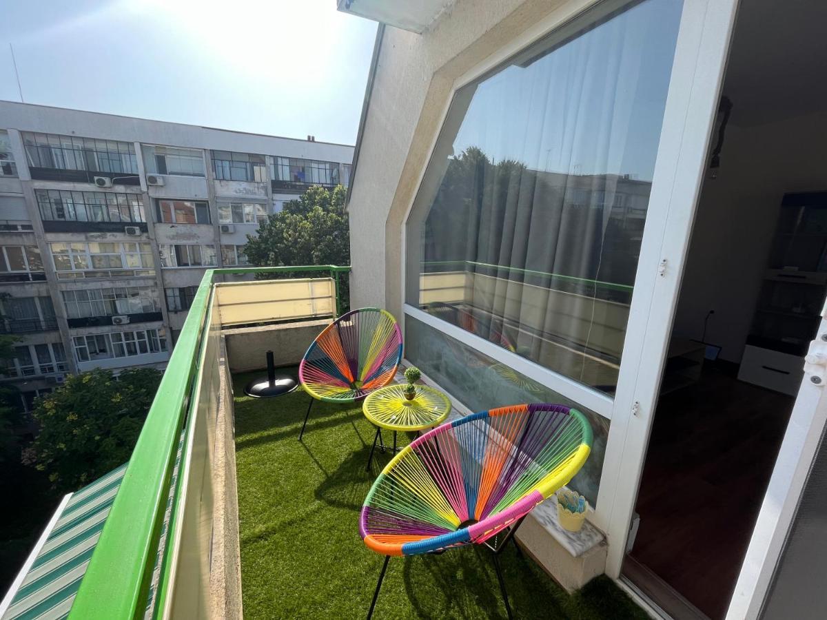 Apartment Happy Holiday 2 Burgas City Eksteriør billede