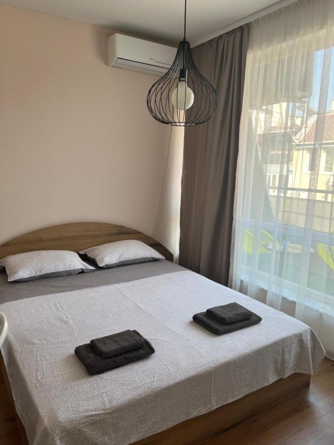 Apartment Happy Holiday 2 Burgas City Eksteriør billede