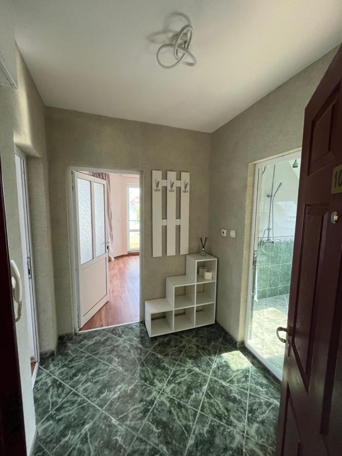 Apartment Happy Holiday 2 Burgas City Eksteriør billede