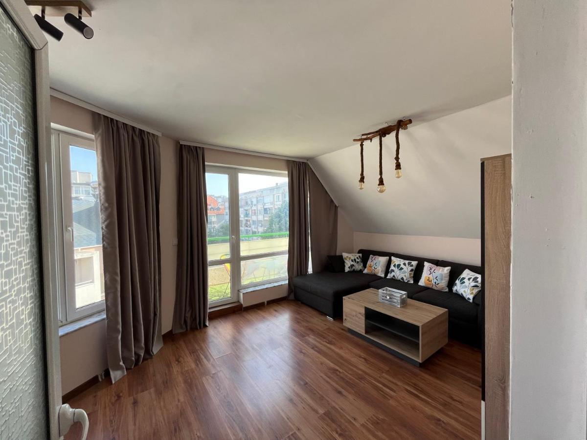 Apartment Happy Holiday 2 Burgas City Eksteriør billede