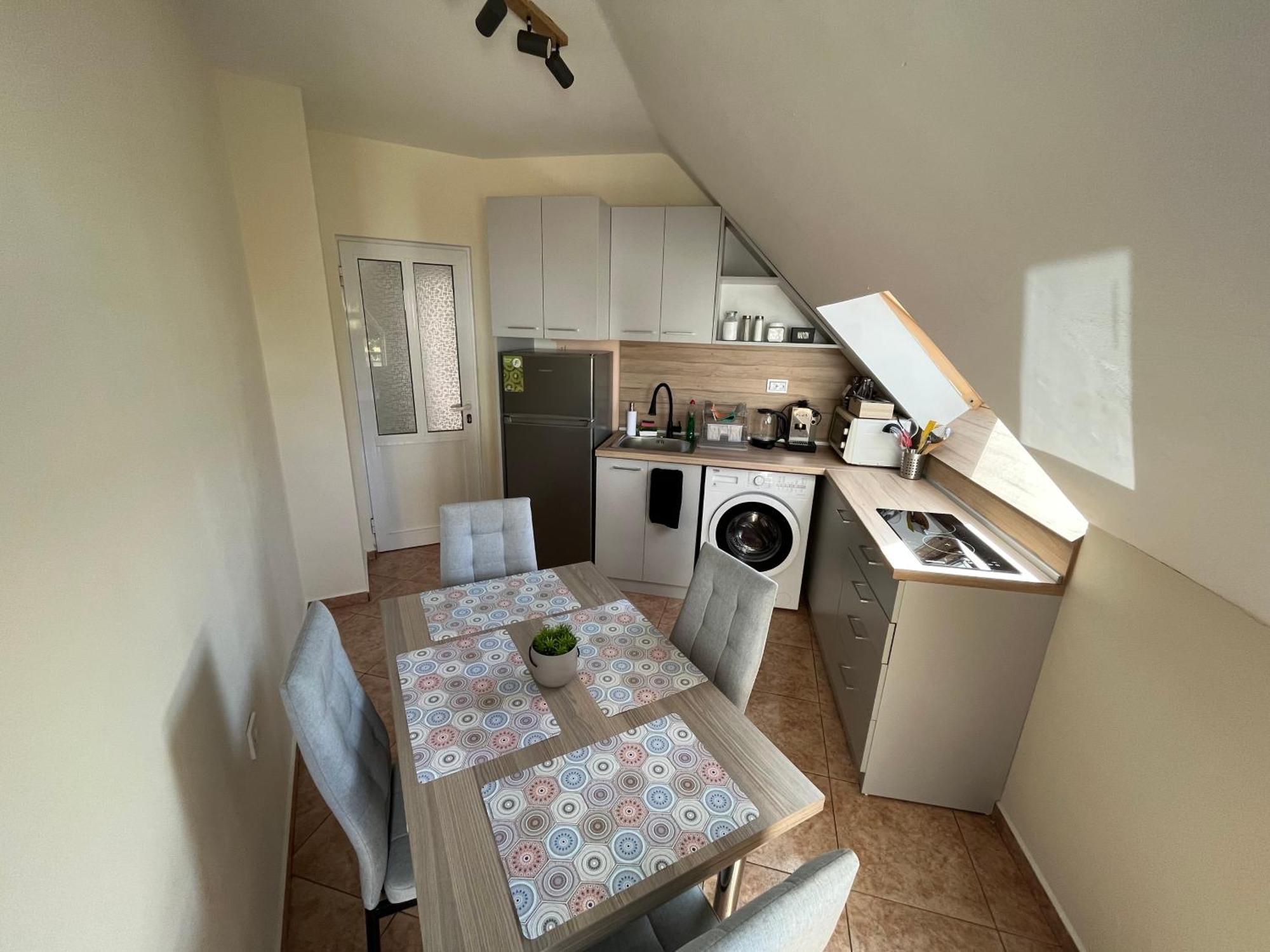 Apartment Happy Holiday 2 Burgas City Eksteriør billede